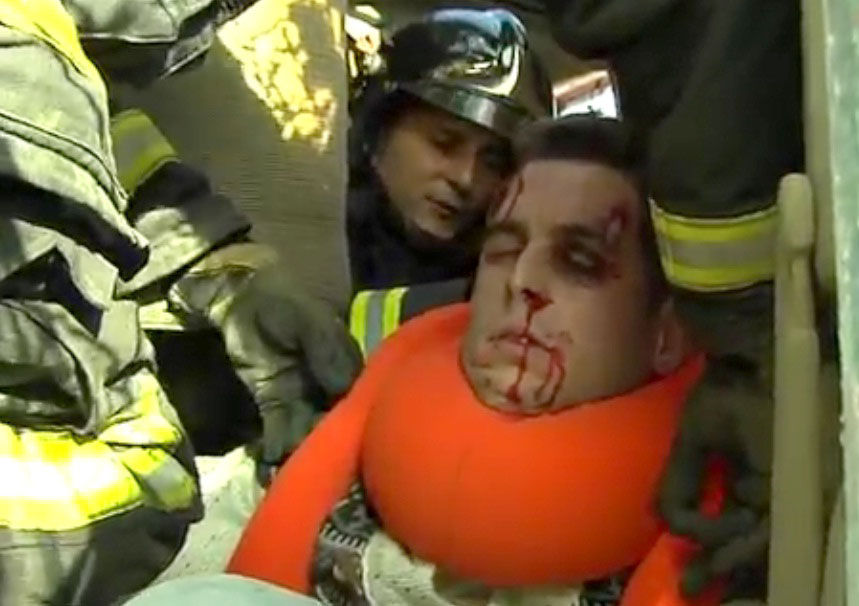 Simulacro de excarcelación de coche volcado con Snaid