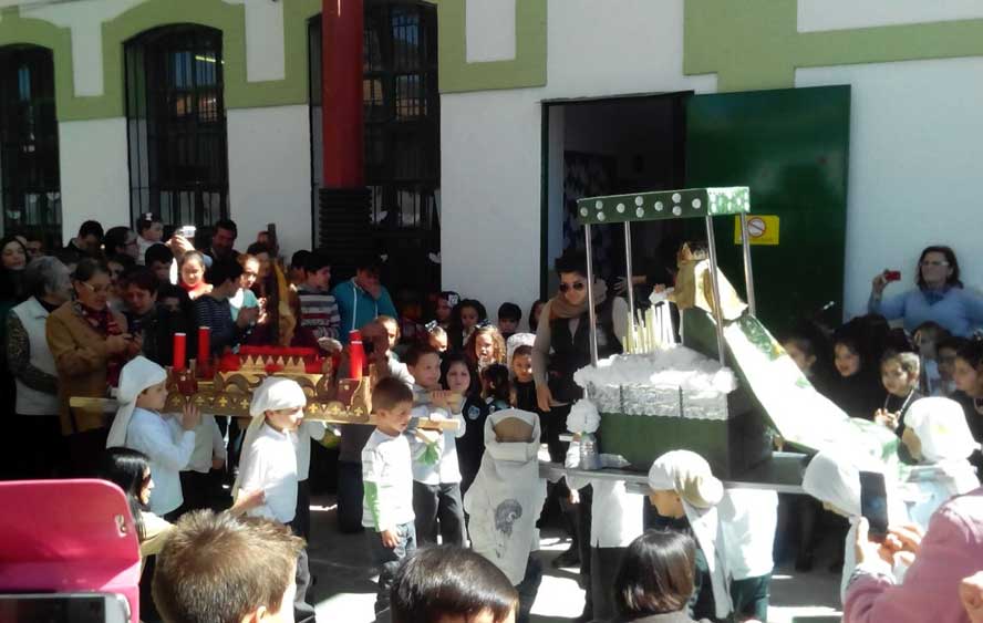 Procesin de Semana Santa en el CEIP Eladio Len