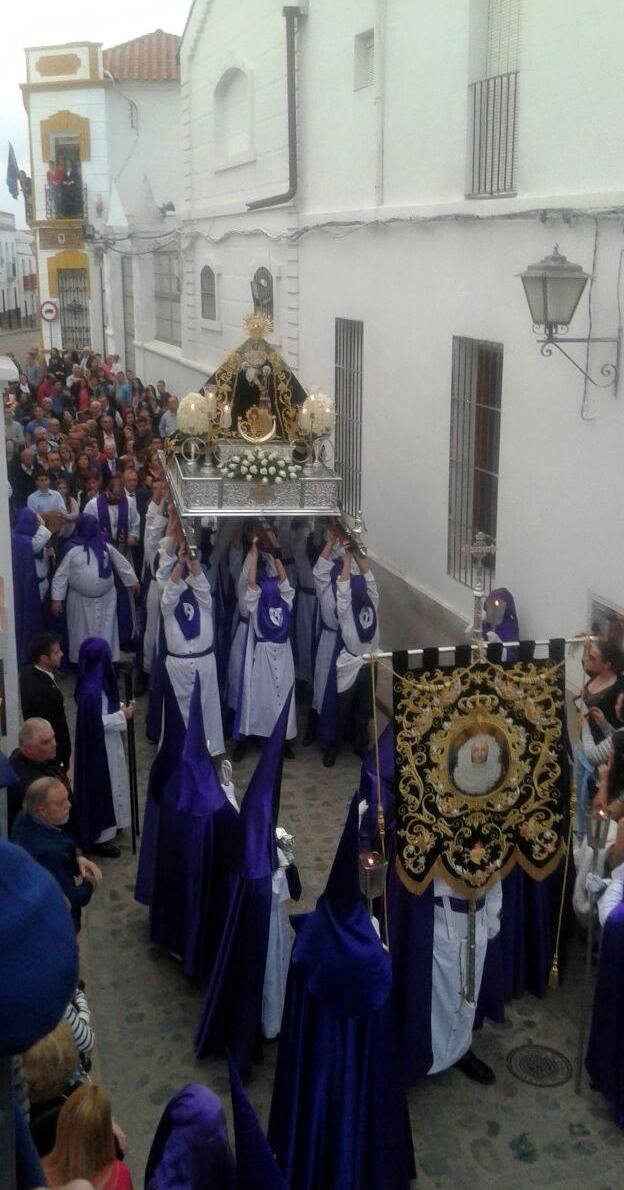 Cristo de la Misericordia recorri� las calles de Fuente Obejuna 