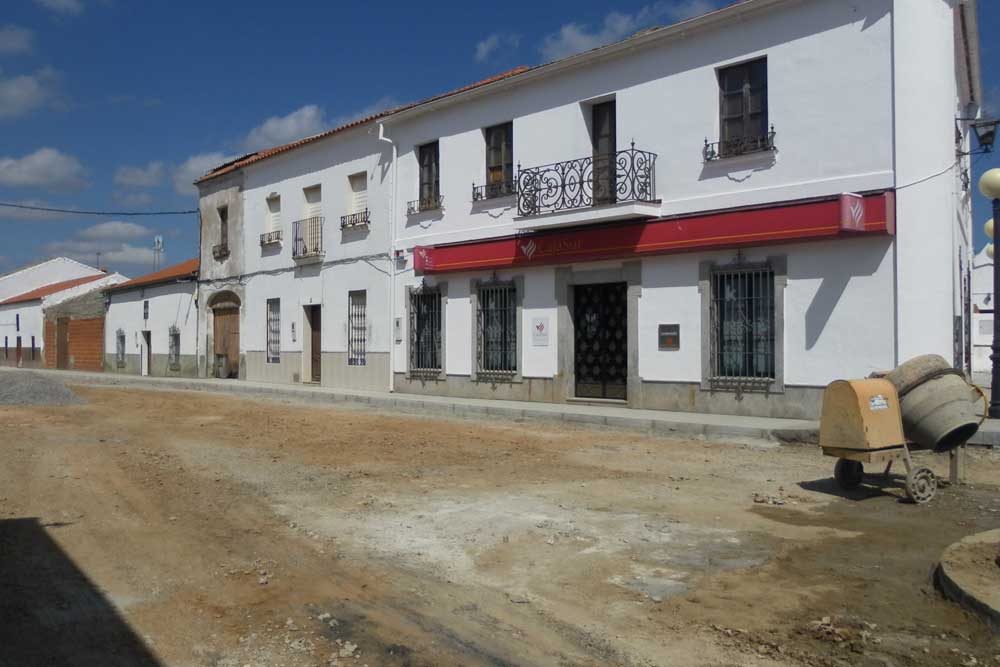 Reparaci�n de calles y acerados 