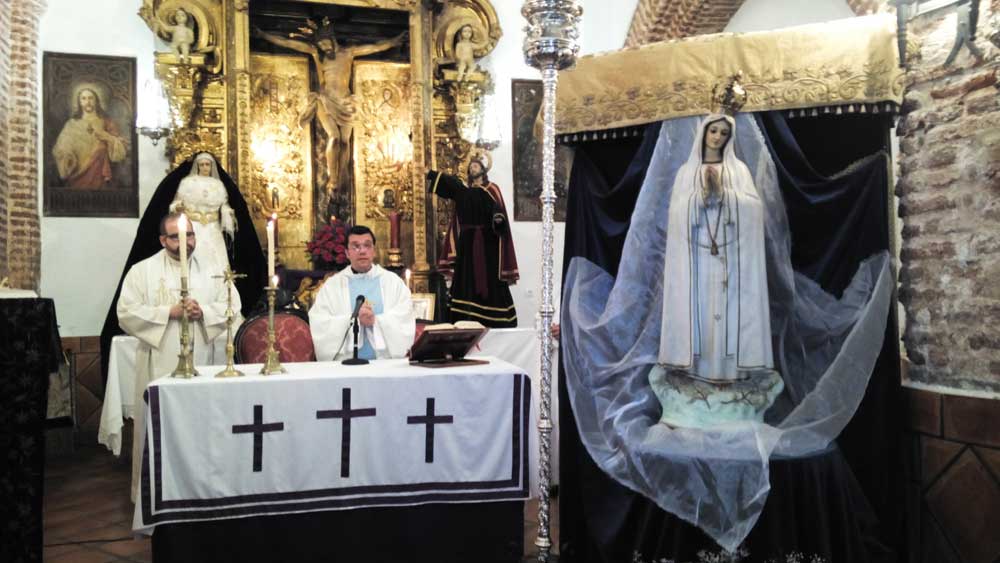 Eucarist�a en honor a Ntra. Sra. de F�tima