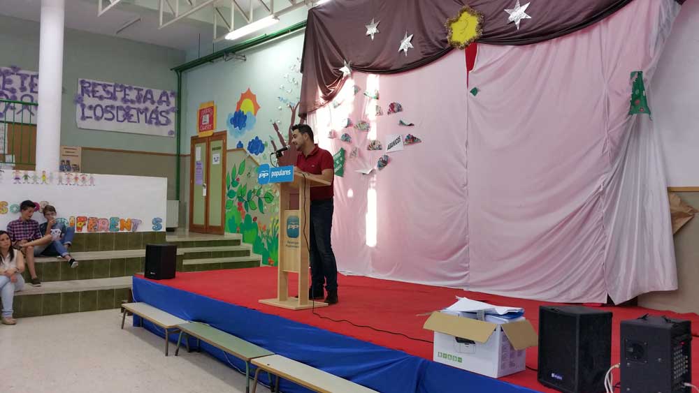 Acto electoral en el colegio pblico Aurelio Snchez