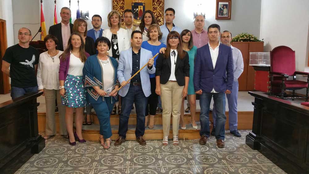 Expsito es proclamado nuevo alcalde de Pearroya Pueblonuevo