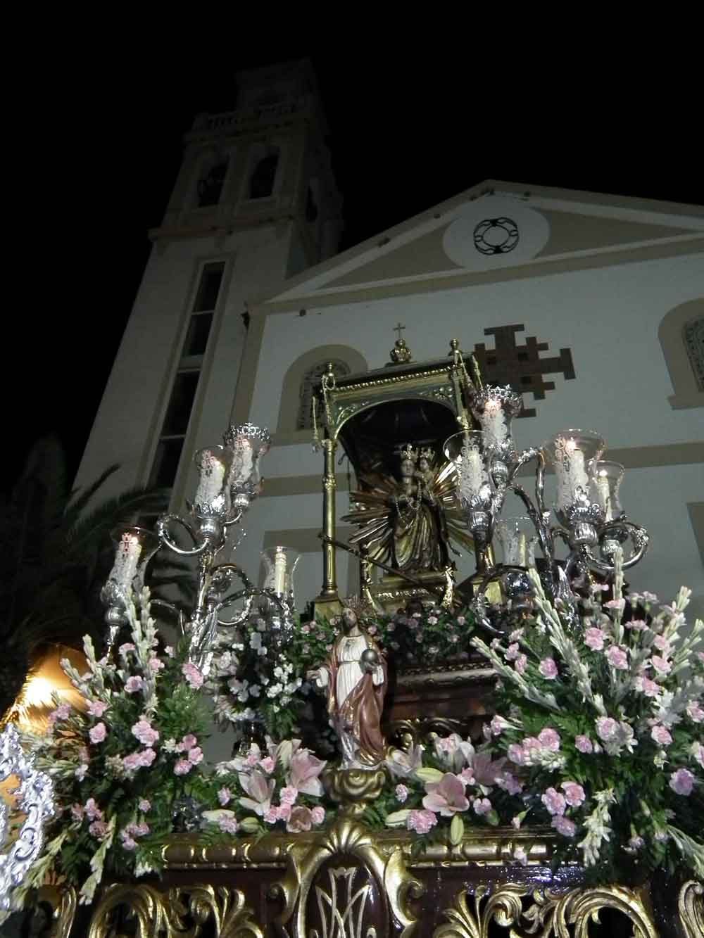 Procesin Magna en Pearroya-Pueblonuevo