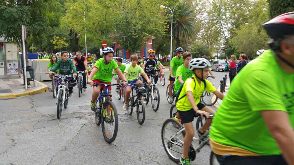 El Da de la bicicleta establece un record de participantes