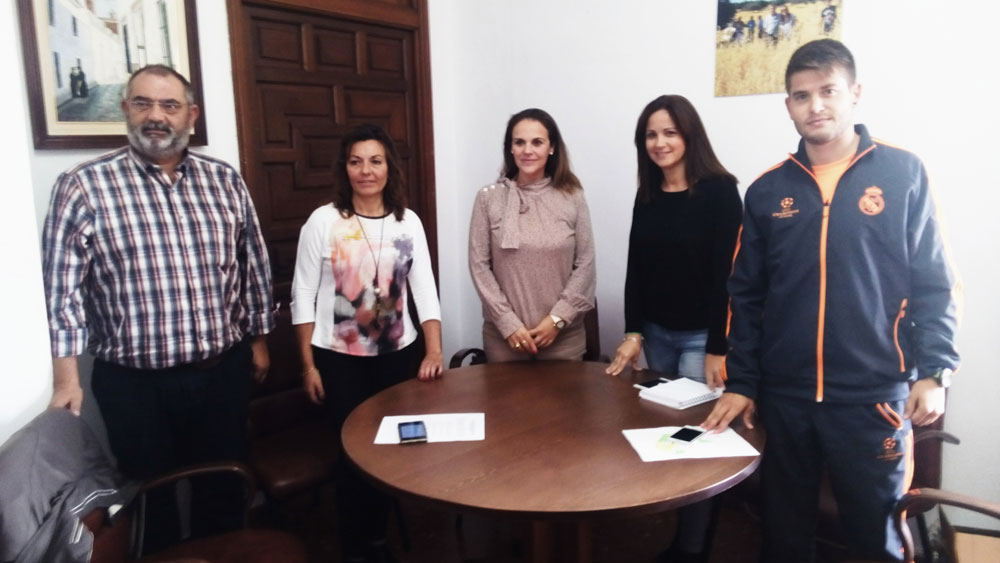 Visita de la Delegada de Consumo y Participaci�n Ciudadana