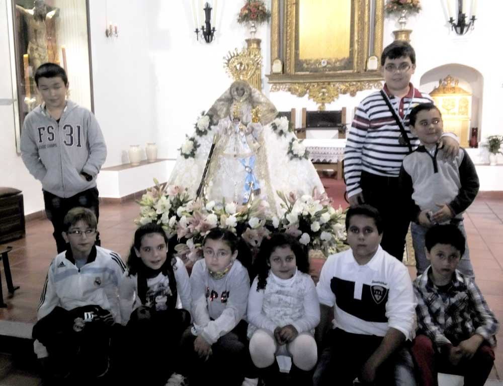 Ntra. Sra. de Gracia fue portada por ni�os y ni�as melarienses