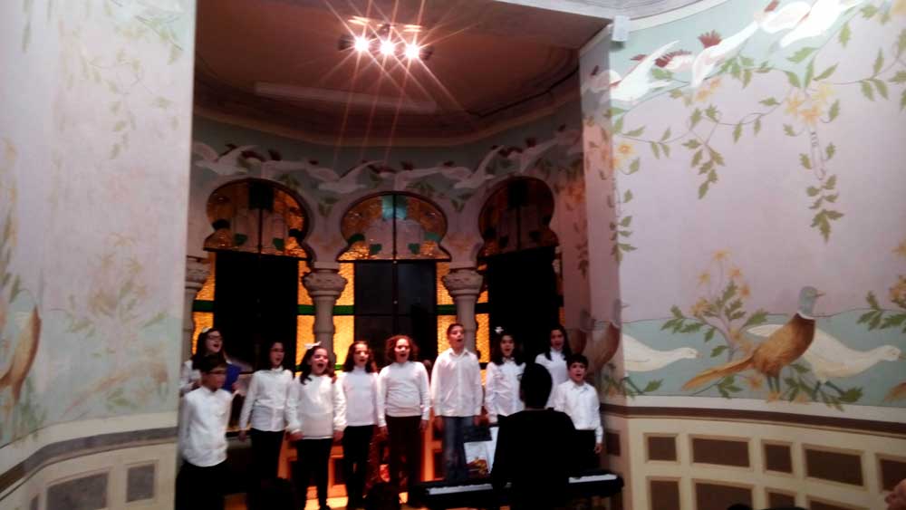 Audici�n Musical en el Palacio Modernista