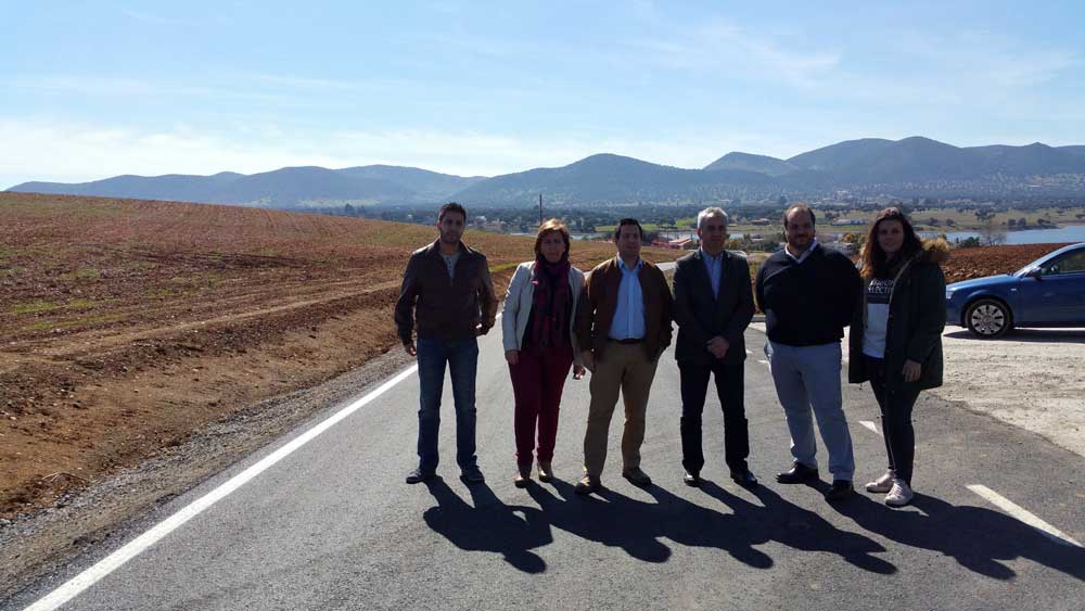Remodelacin de la carretera de los Huertos Familiares