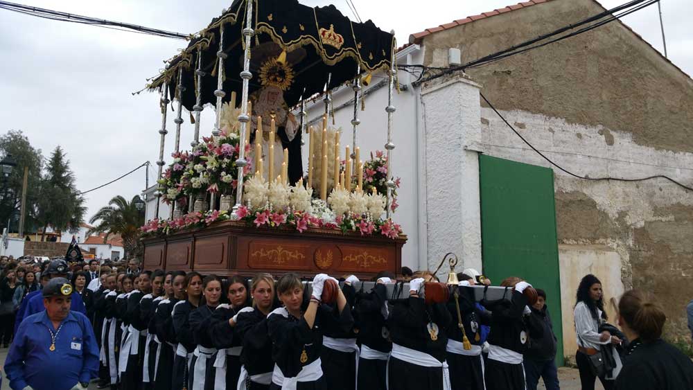 Viernes de Dolores en Pearroya Pueblonuevo