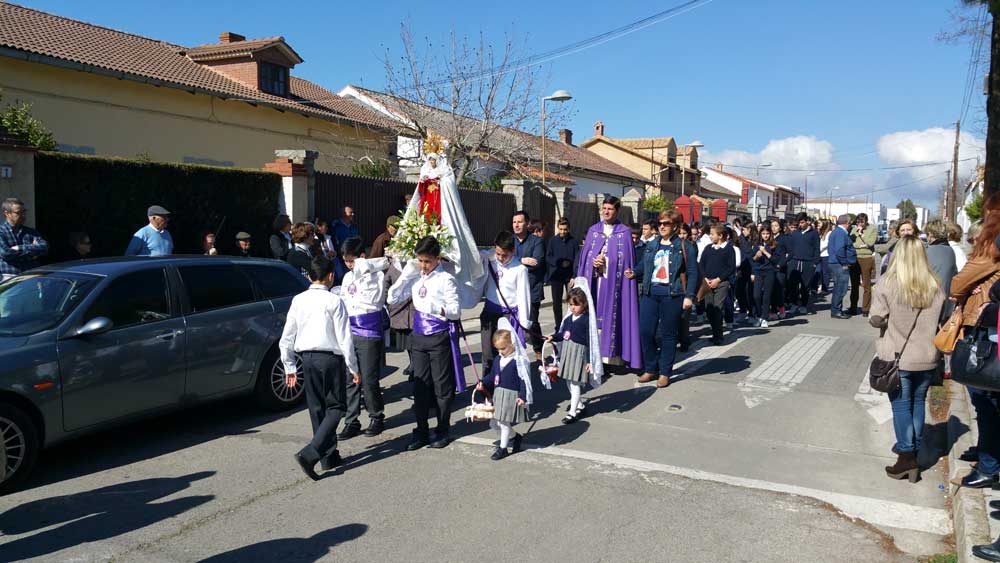 Va Crucis de los alumnos de infantil y primaria de Presentacin de Mara