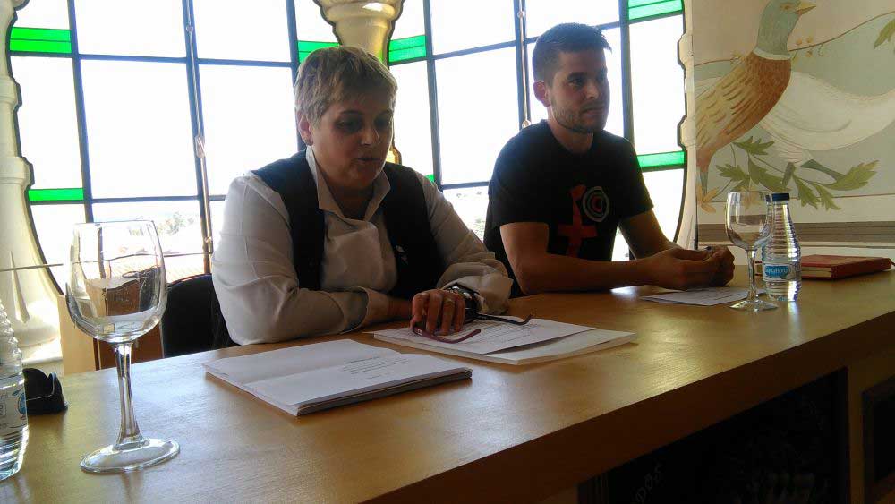 Pilar Sanabria Ca�ete, poeta y periodista, en Fuente Obejuna