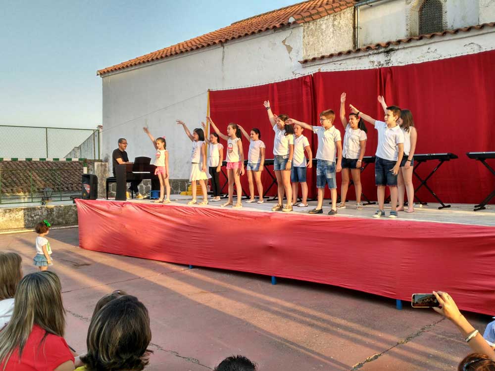 Actuaci�n de fin de curso de la escuela municipal de m�sica