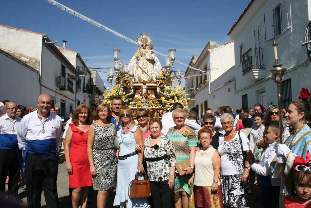 Festividad Virgen del Rosario en Pearroya-Pueblonuevo