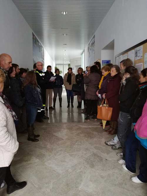 Villanueva del Rey se concentra contra la Violencia de Género