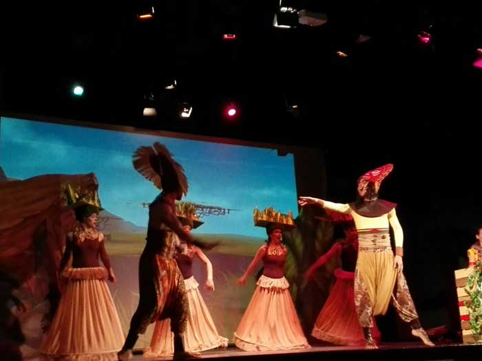 �Valle de cuentos� llen� el Teatro Municipal en Fuente Obejuna 