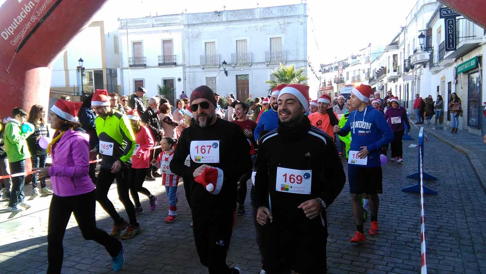Cuarta edici�n de la San Silvestre melariense