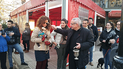 Bendicin de mascotas por San Antn en Pearroya