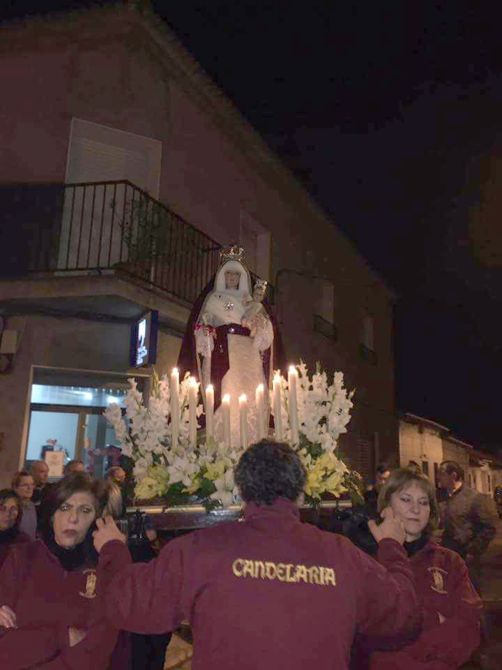 La Virgen de la Candelaria sale en procesin