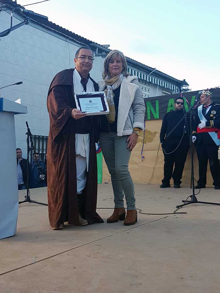 ngel Calle pregona el carnaval de Pearroya Pueblonuevo