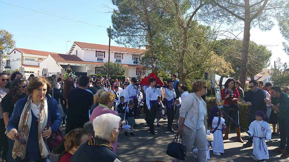 Va Crucis de los alumnos de infantil del colegio Presentacin de Mara