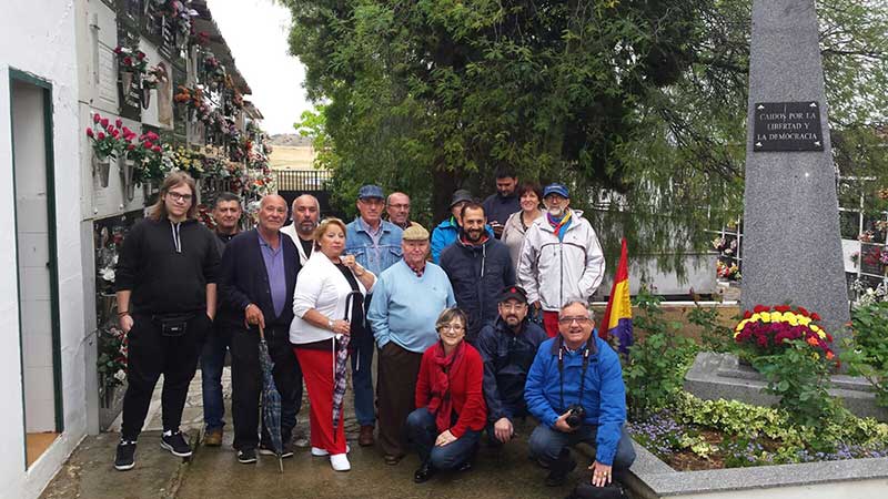 Izquierda Unida rinde homenaje a los cados por la Repblica