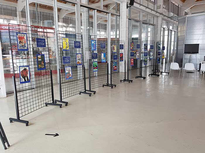 Exposicin X aniversario Manos Unidas Parroquia San Miguel