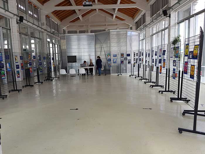 Exposicin X aniversario Manos Unidas Parroquia San Miguel