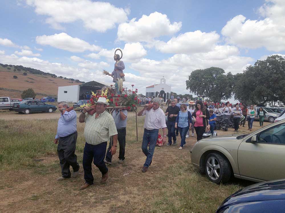 Romera de San Isidro en Pearroya Pueblonuevo