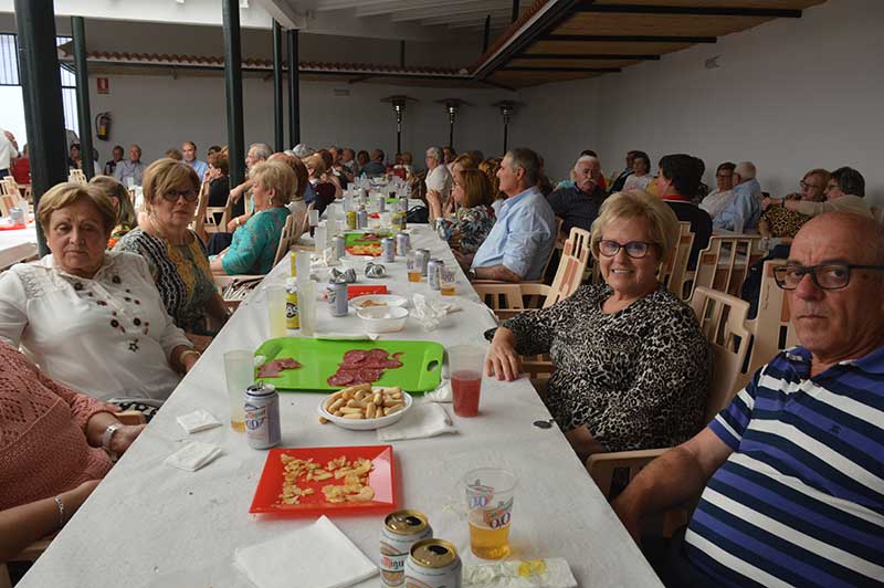Jornada de Convivencia de la Asociacin de Vecinos El Pen