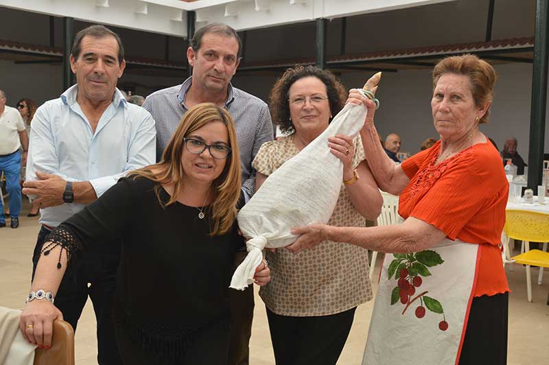 Jornada de Convivencia de la Asociacin de Vecinos El Pen