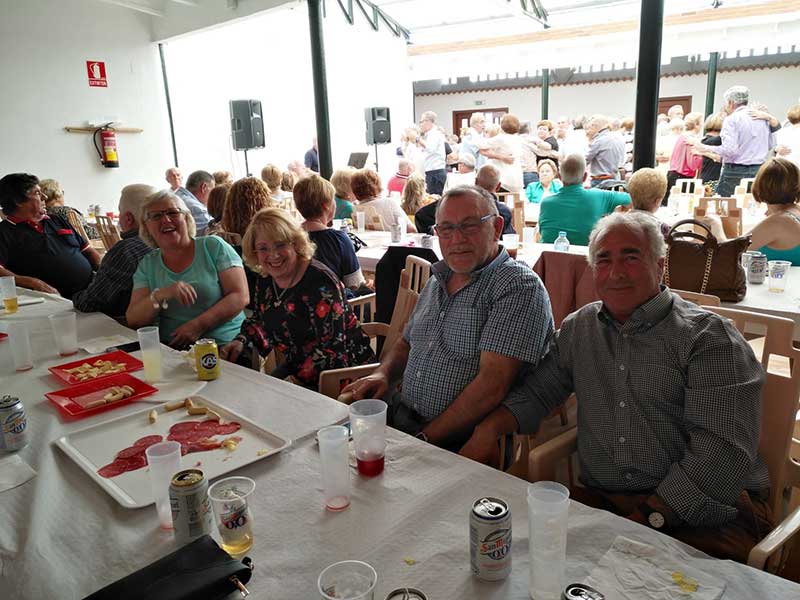 Jornada de Convivencia de la Asociacin de Vecinos El Pen