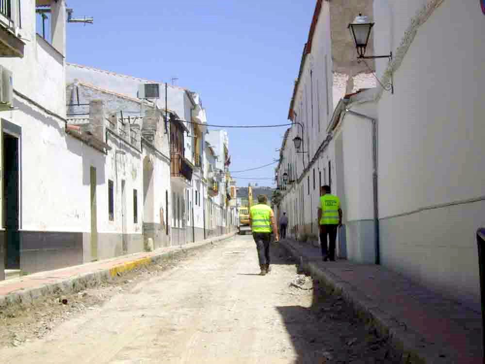 La Calle  Jos� Alc�ntara 