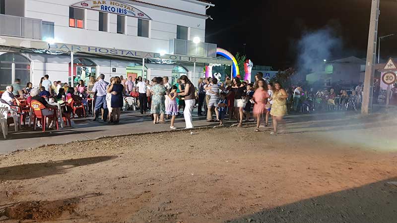 La barriada Santiago Garca Fuentes celebra su feria
