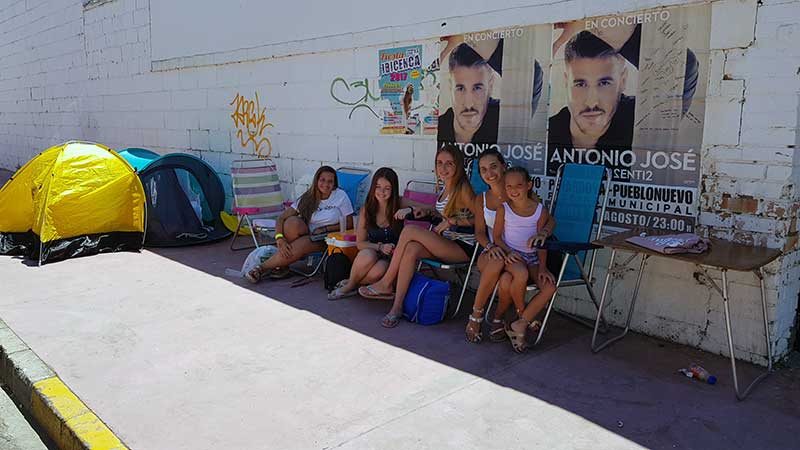 Ya hay colas para el concierto de Antonio Jos 