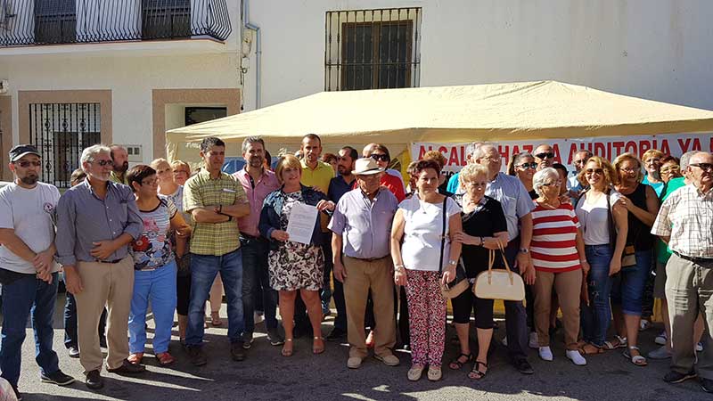 Aurora Rubio, la encargada de presentar la moci�n