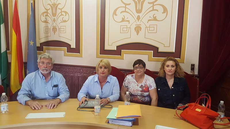 IU justifica su abstenci�n
