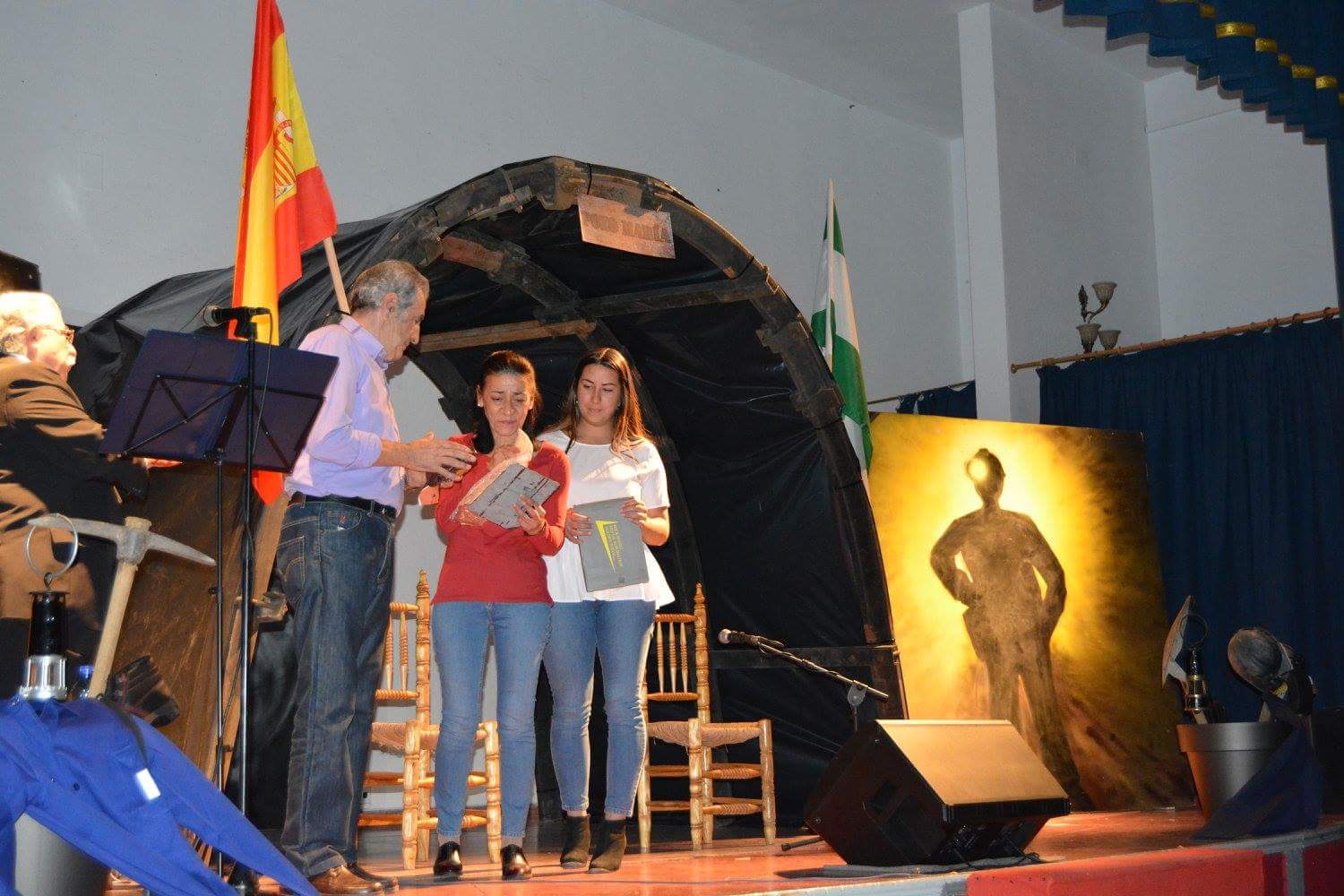 Se rindi un clido y sentido homenaje a Emilio Masa