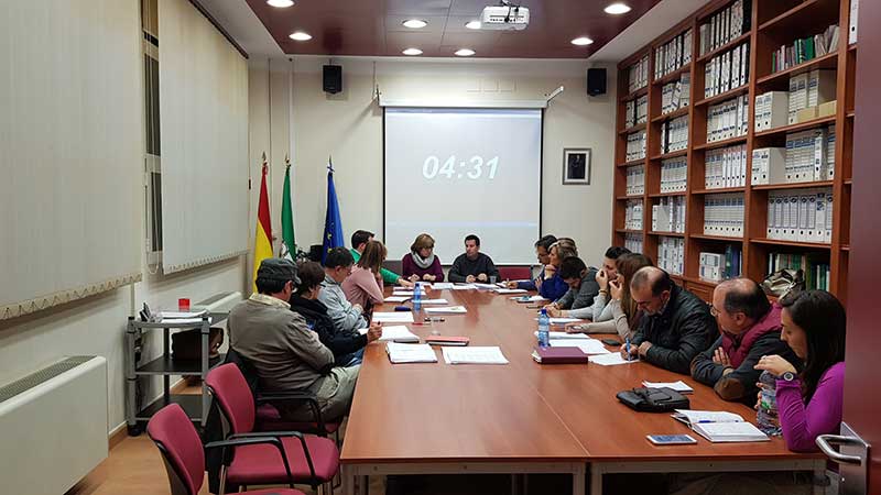 La deuda con proveedores se reduce en ms de 100.000 .