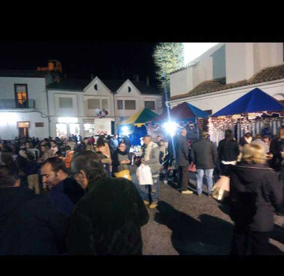 Belmez organiza la primera edici�n de su mercado Navide�o