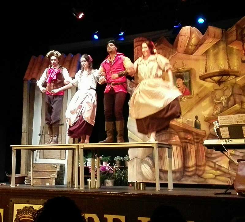 �Valle de cuentos� volvi� a llenar el Teatro Municipal en Fuente Obejuna