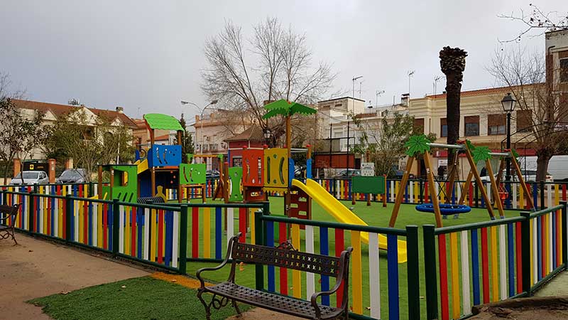 Parque infantil en Sta. Brbara