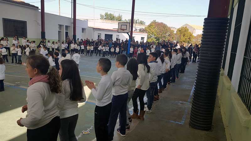  Da de la Paz por el alumnado del C.E.I.P. `Eladio Len`