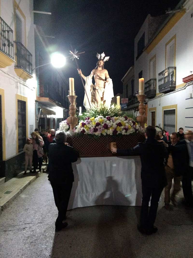 Pocesi�n de Ntro. Padre Jes�s Resucitado