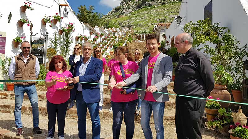 Belmez inaugura su rinc�n encantador y su patio ermita�o
