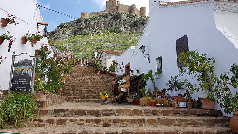 Belmez inaugura su rinc�n encantador y su patio ermita�o