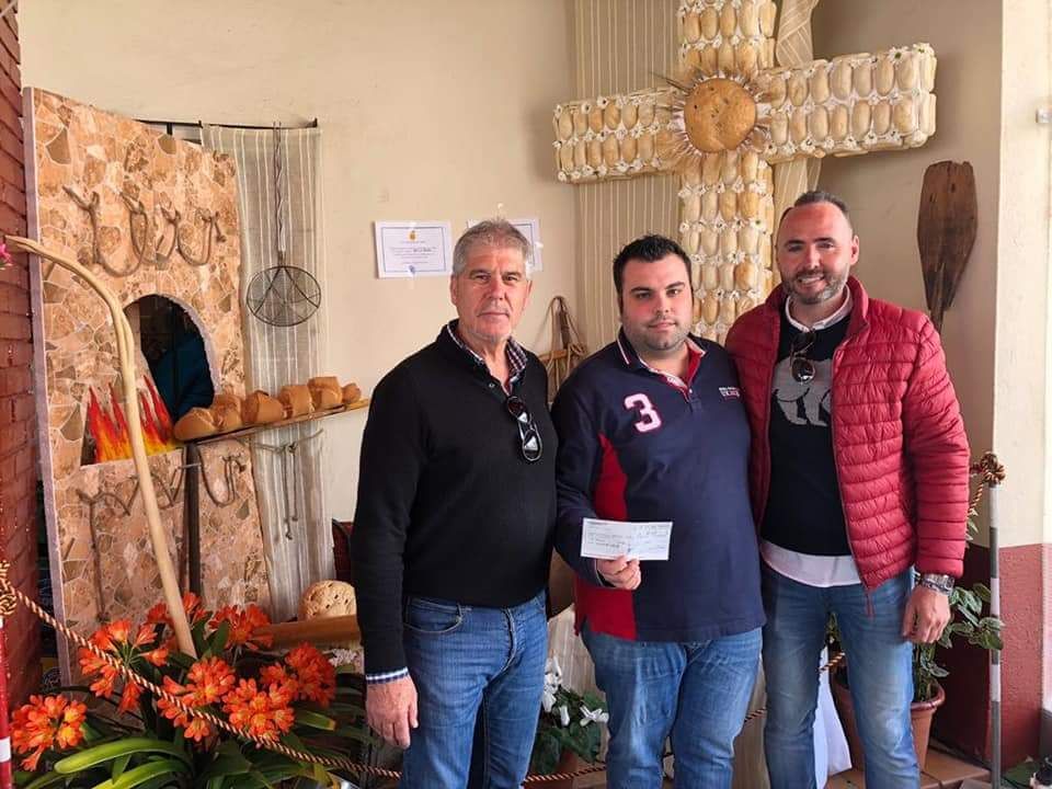 Entrega de premios del concurso de cruces de mayo en Belmez