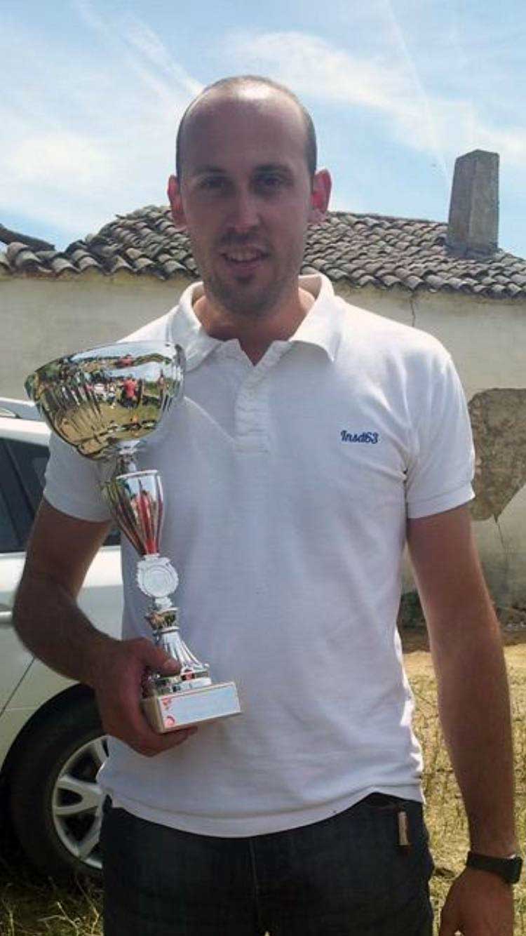 �Un �ngel entre nosotros�