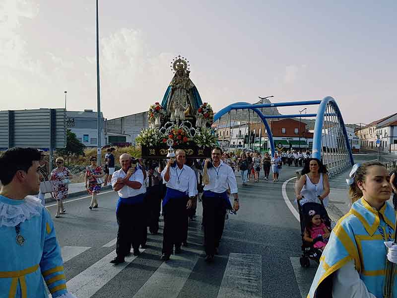 La patrona visitar cada cinco aos las parroquias de Pueblonuevo