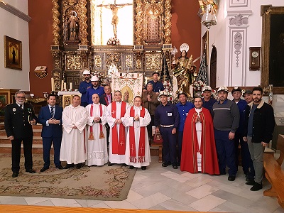 Santa Brbara procesiona un ao ms en Pearroya-Pueblonuevo